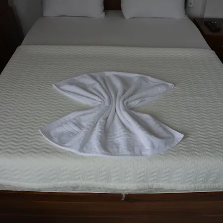 Ξενοδοχείο Konak Otel 2*